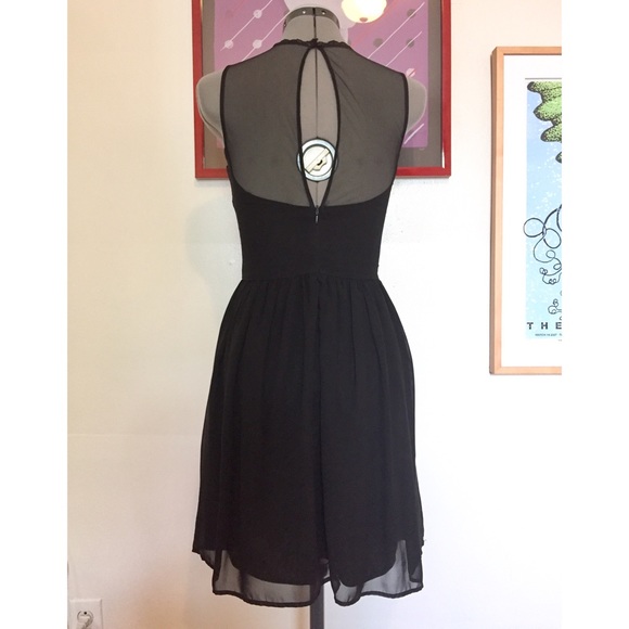 NWOT Zara - Embroidered Fit And Flare Dress - Picture 3 of 4